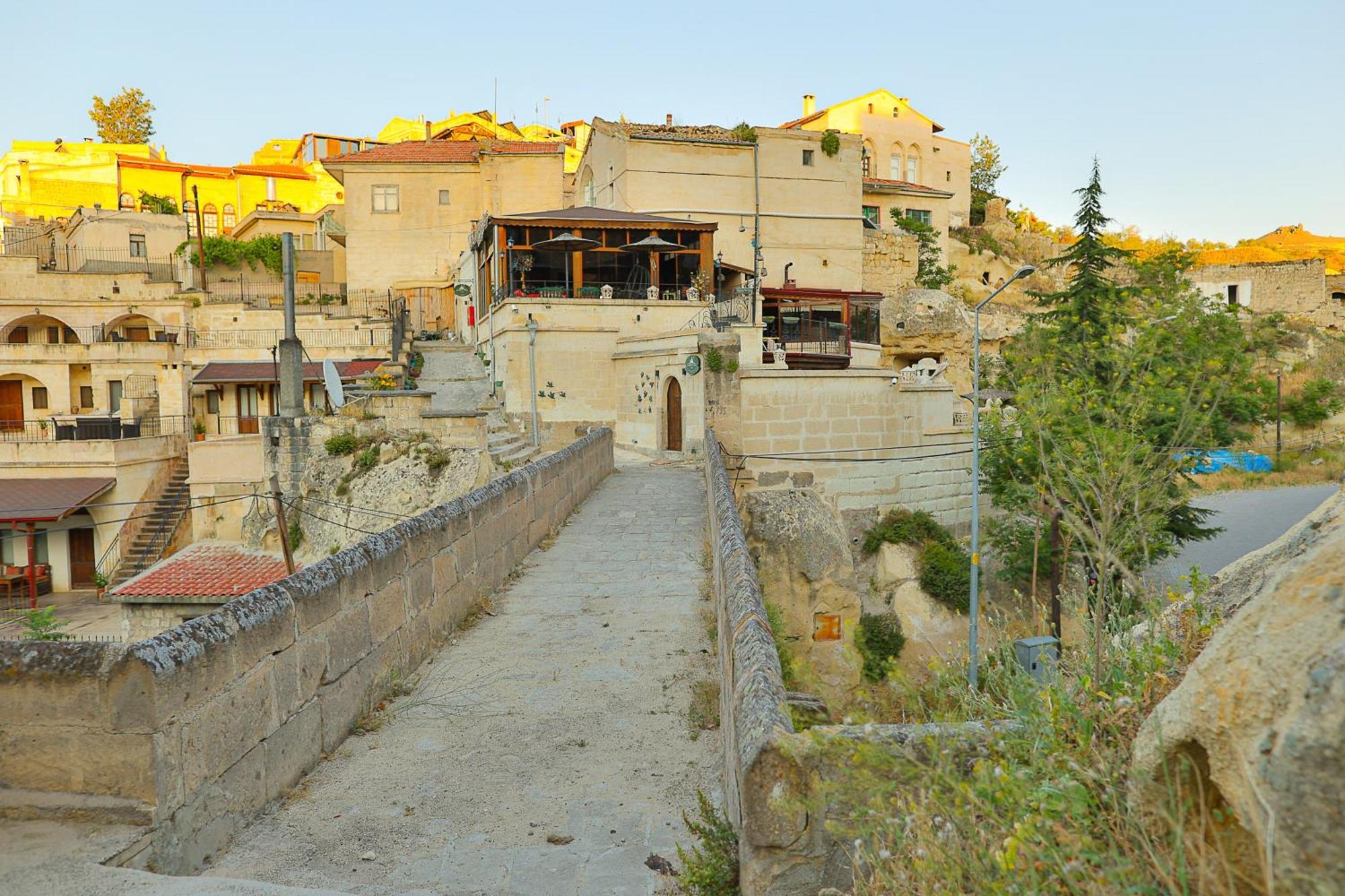 Demisos Caves Hotel Ürgüp Bagian luar foto