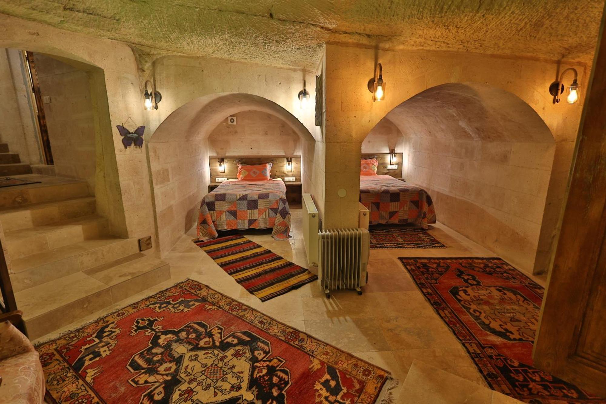 Demisos Caves Hotel Ürgüp Bagian luar foto