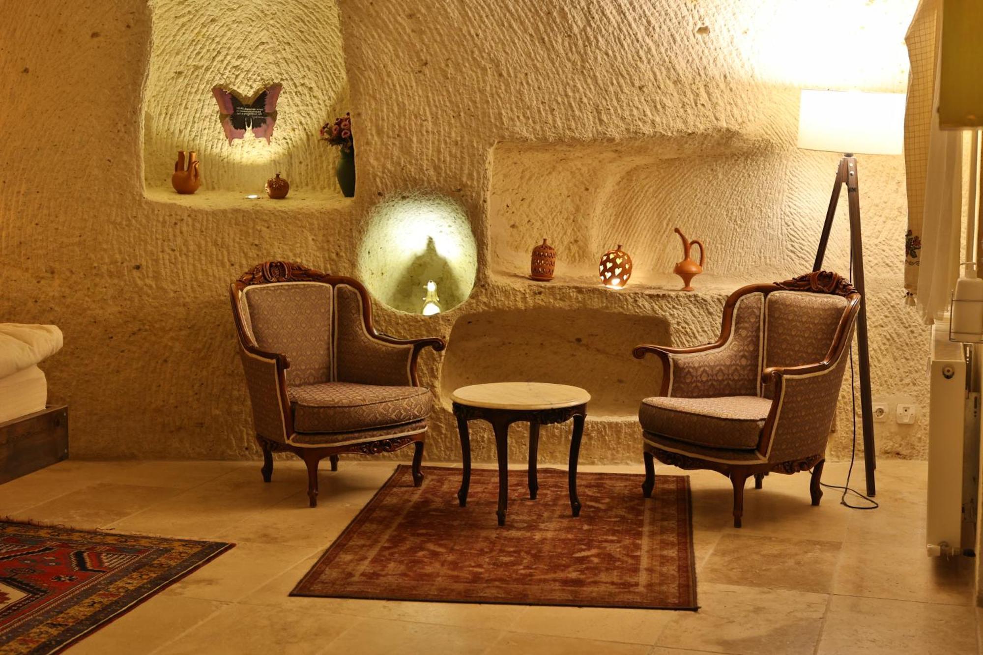 Demisos Caves Hotel Ürgüp Bagian luar foto